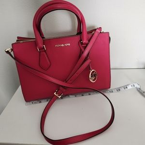 MICHAEL KORS SAFFIANO LEATHER CARMINE pink crossbody handbag purse bag medium